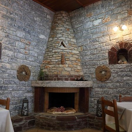 Mani Hotel アレオポリ エクステリア 写真